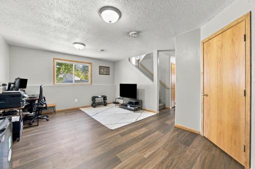 1656 6 Street W, West Fargo, ND 58078