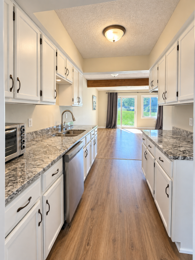2933 69th Lane N, Brooklyn Center, MN 55430