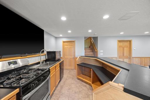 145 Airport Road, Hutchinson, MN 55350