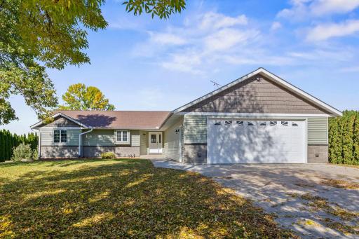 145 Airport Road, Hutchinson, MN 55350