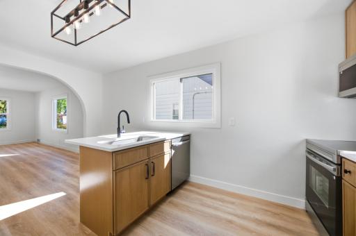 631 11th Street N, Moorhead, MN 56560