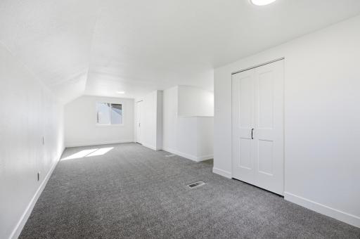 631 11th Street N, Moorhead, MN 56560