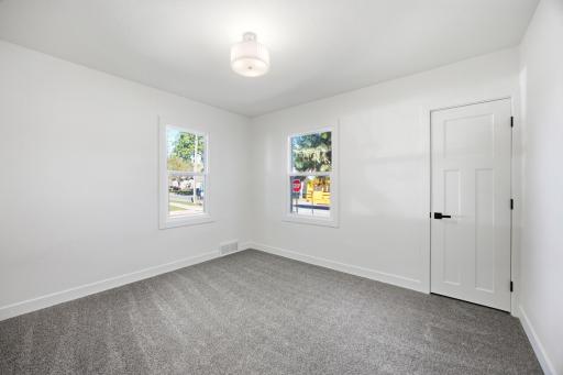 631 11th Street N, Moorhead, MN 56560
