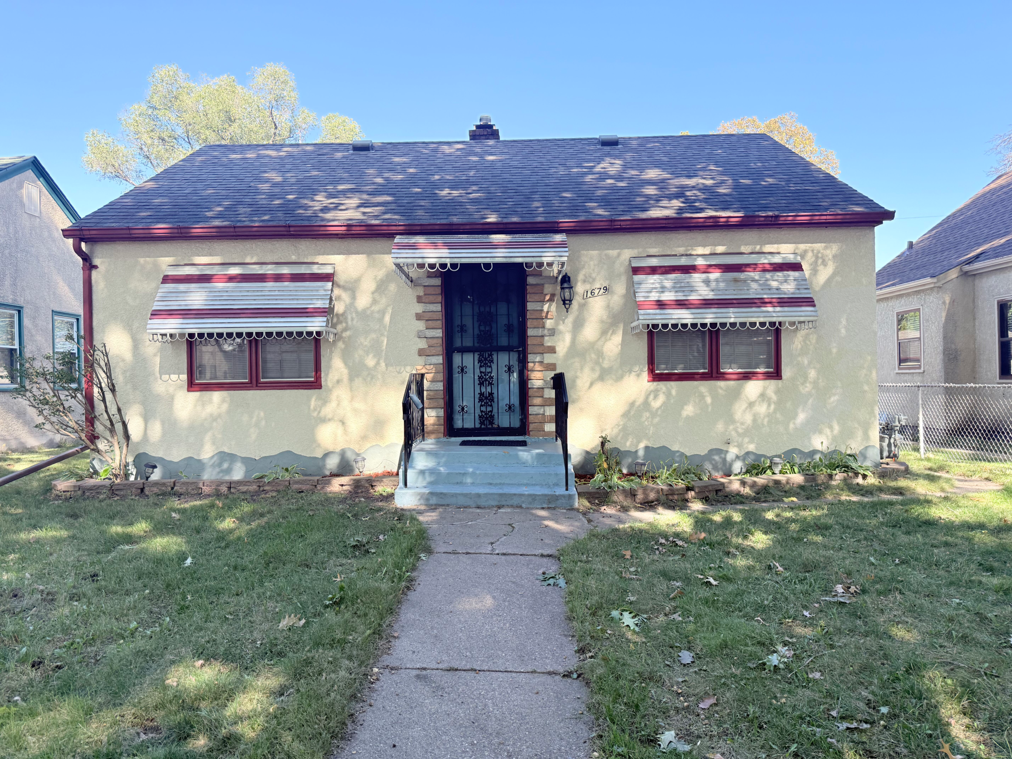 Property photo for 1679 Nevada Avenue E, Saint Paul, MN 55106
