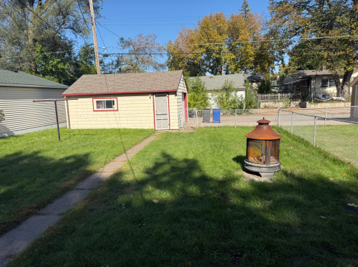 1679 Nevada Avenue E, Saint Paul, MN 55106