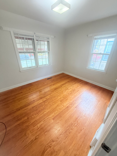 1679 Nevada Avenue E, Saint Paul, MN 55106