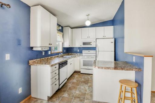 770 49th Street S, Fargo, ND 58103