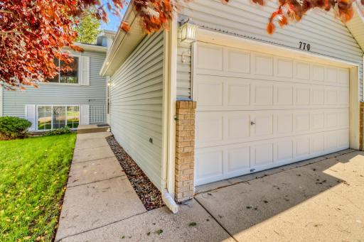 770 49th Street S, Fargo, ND 58103
