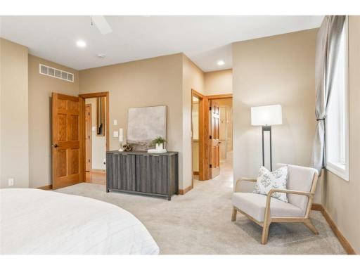 2631 Hawk Hill Lane SW, Rochester, MN 55902
