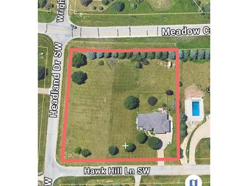 2631 Hawk Hill Lane SW, Rochester, MN 55902