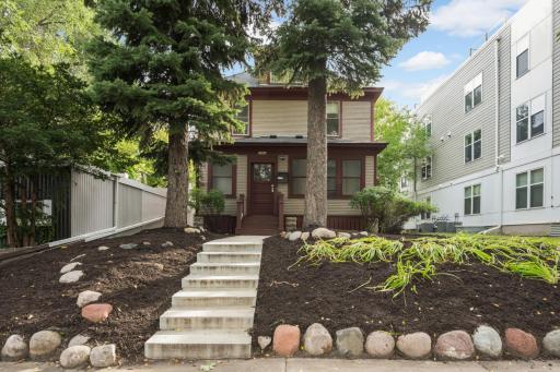 2445 Lyndale Avenue S, Minneapolis, MN 55405