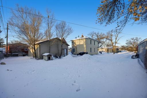 702 21st Street S, Fargo, ND 58103