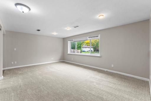 1435 56th Street E, Inver Grove Heights, MN 55077