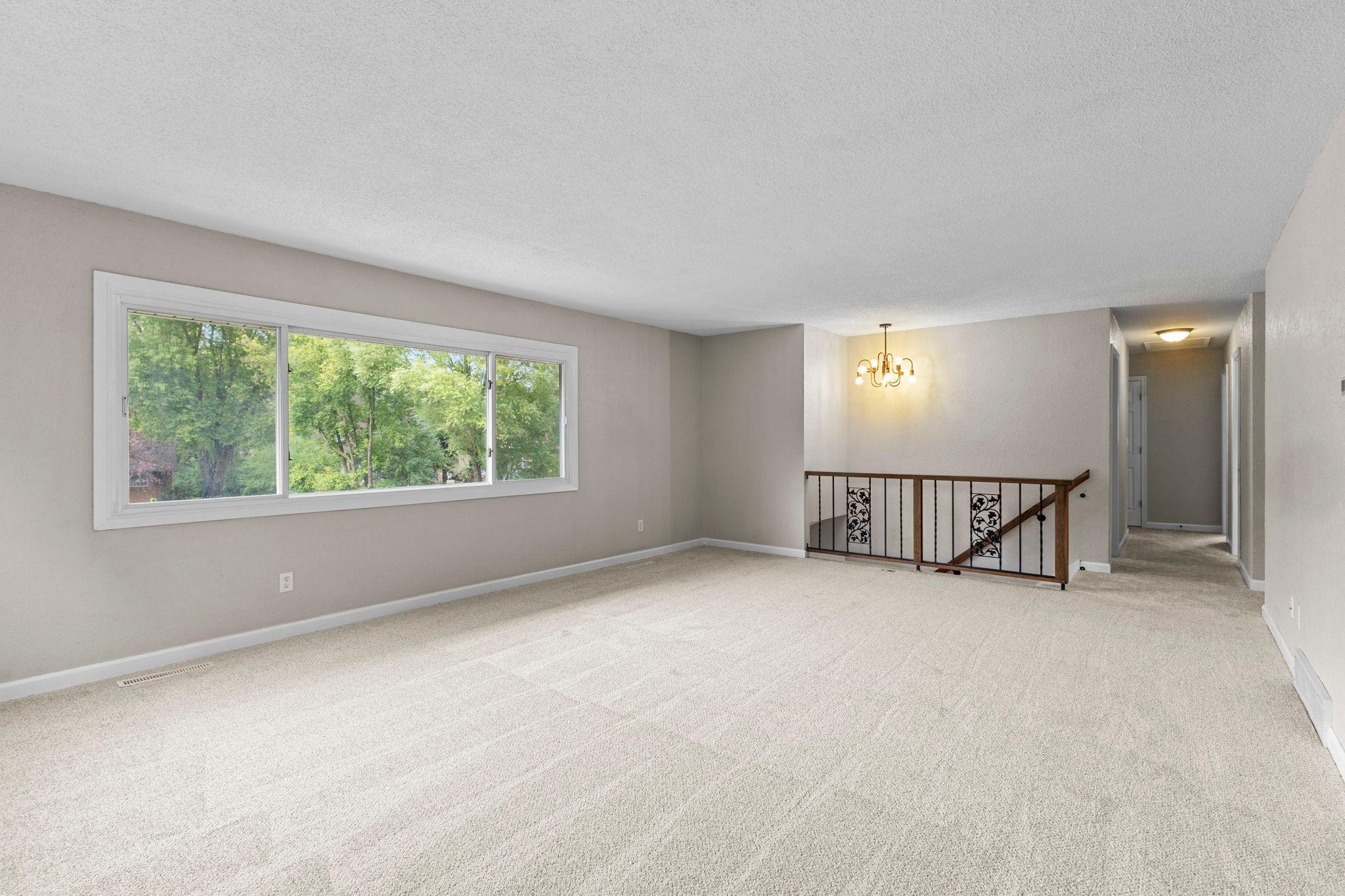 24-web-or-mls-1435 56th St E-242.jpg