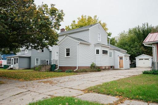 405 6th Street, Jackson, MN 56143