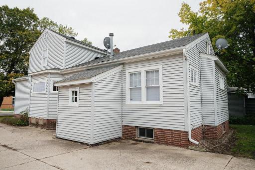 405 6th Street, Jackson, MN 56143