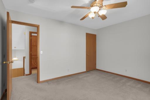 1545 Chartreux Avenue, Shakopee, MN 55379