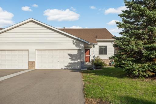 1545 Chartreux Avenue, Shakopee, MN 55379