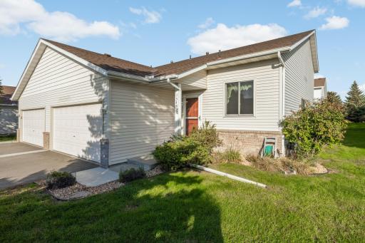 1545 Chartreux Avenue, Shakopee, MN 55379