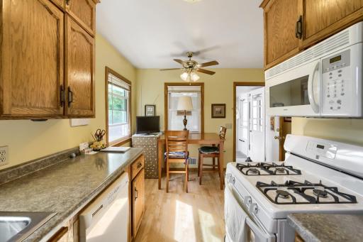 5301 Penn Ave N - Web Quality - 012 - 12 Kitchen.jpg
