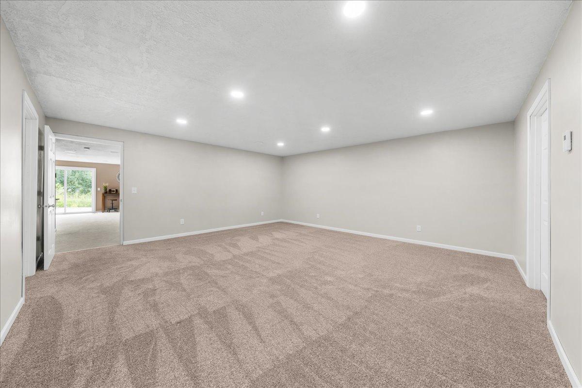 Fully Finished Flex Room, ready for your creative ideas!