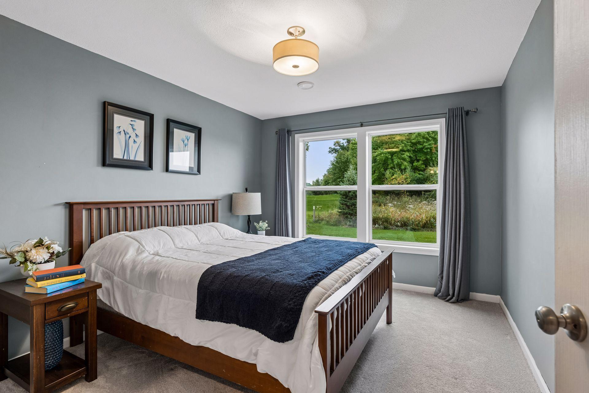 LOWER LEVEL HUGE BEDROOM