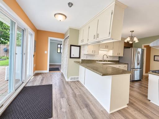 7913 5th Street NE, Fridley, MN 55432