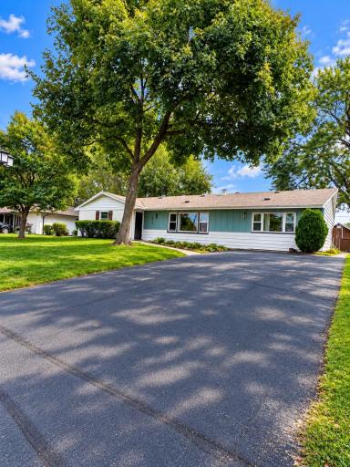 7913 5th Street NE, Fridley, MN 55432
