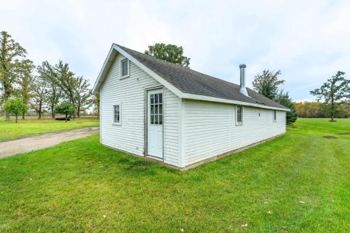 23727 County Highway 65, Henning, MN 56551