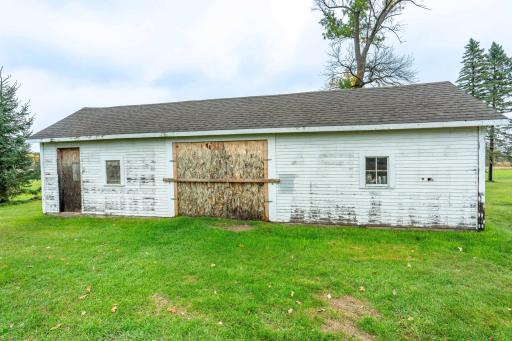 23727 County Highway 65, Henning, MN 56551