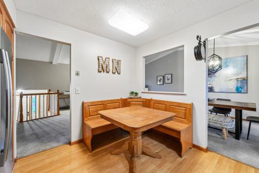 810 Clearbrook Lane, Vadnais Heights, MN 55127