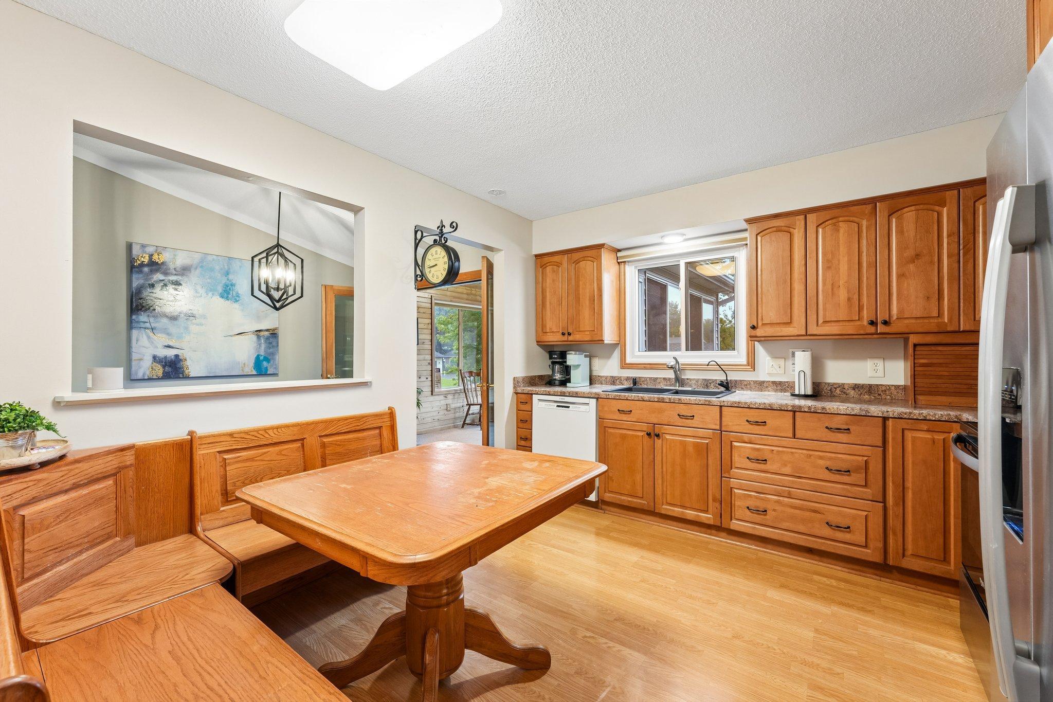Eat in kitchen
