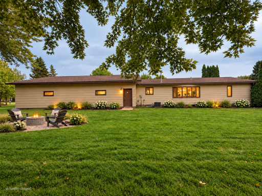 350 6th Street NE, Perham, MN 56573