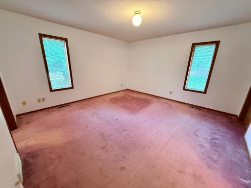 350 6th Street NE, Perham, MN 56573