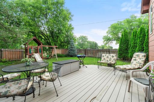 1820 Slater Lane, Burnsville, MN 55337