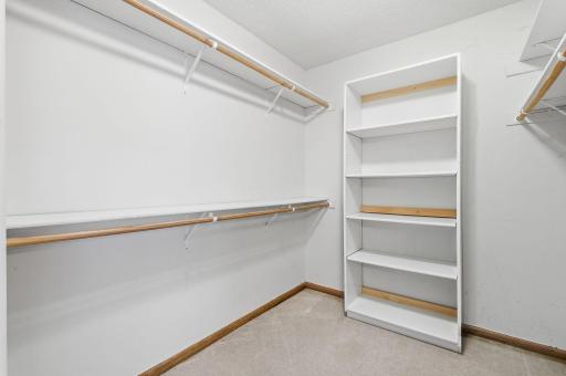 20-web-or-mls-13112_Quail_Creek_Dr_NE_Minneapolis_MN_55449_001.jpg