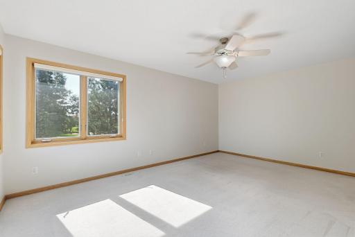 29-web-or-mls-13112_Quail_Creek_Dr_NE_Minneapolis_MN_55449_042.jpg