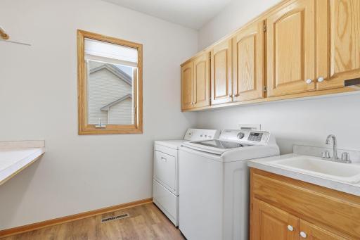 18-web-or-mls-13112_Quail_Creek_Dr_NE_Minneapolis_MN_55449_034.jpg