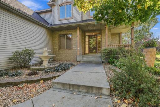 4-web-or-mls-13112_Quail_Creek_Dr_NE_Minneapolis_MN_55449_010.jpg