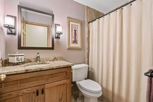 2860 Ardmore Avenue - Spacecrafting - 0045.jpg