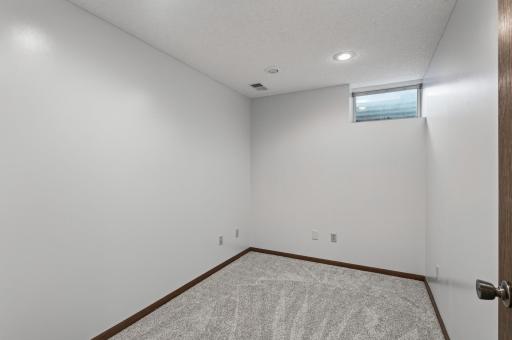 17181 Panama Avenue, Prior Lake, MN 55372