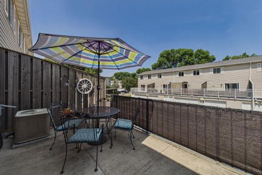 1467 Goodwin Avenue N, Saint Paul, MN 55128