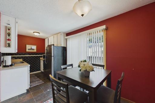 1467 Goodwin Avenue N, Saint Paul, MN 55128