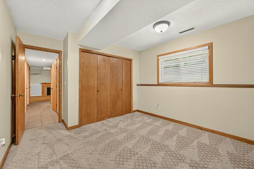 419 43rd Avenue NW, Rochester, MN 55901