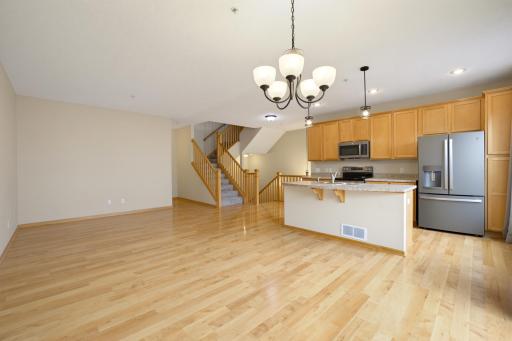 15529 Eagle Shore Drive, 804, Apple Valley, MN 55124
