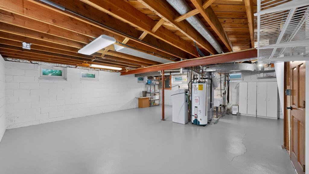 Ample storage