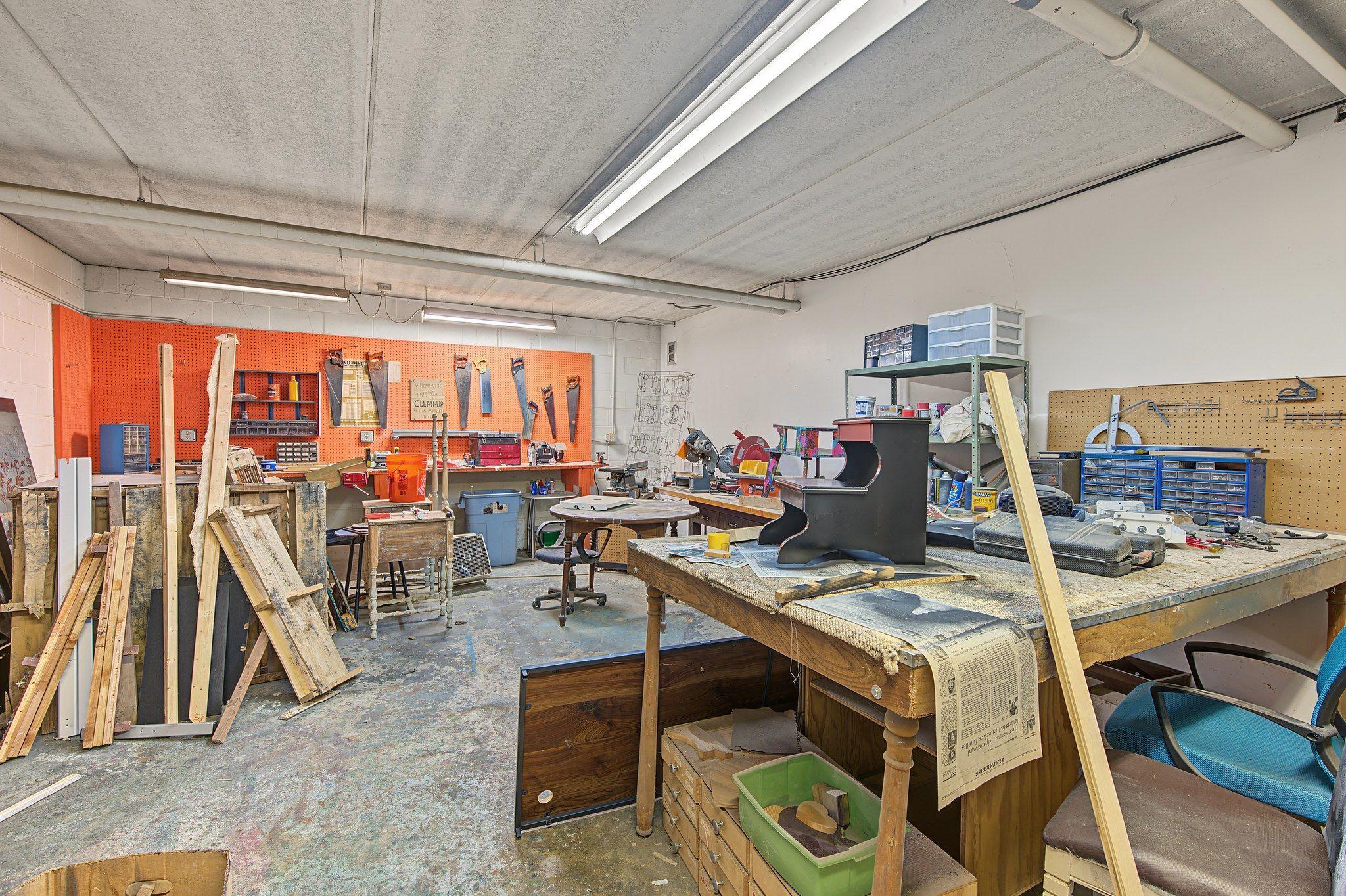 Hobby room