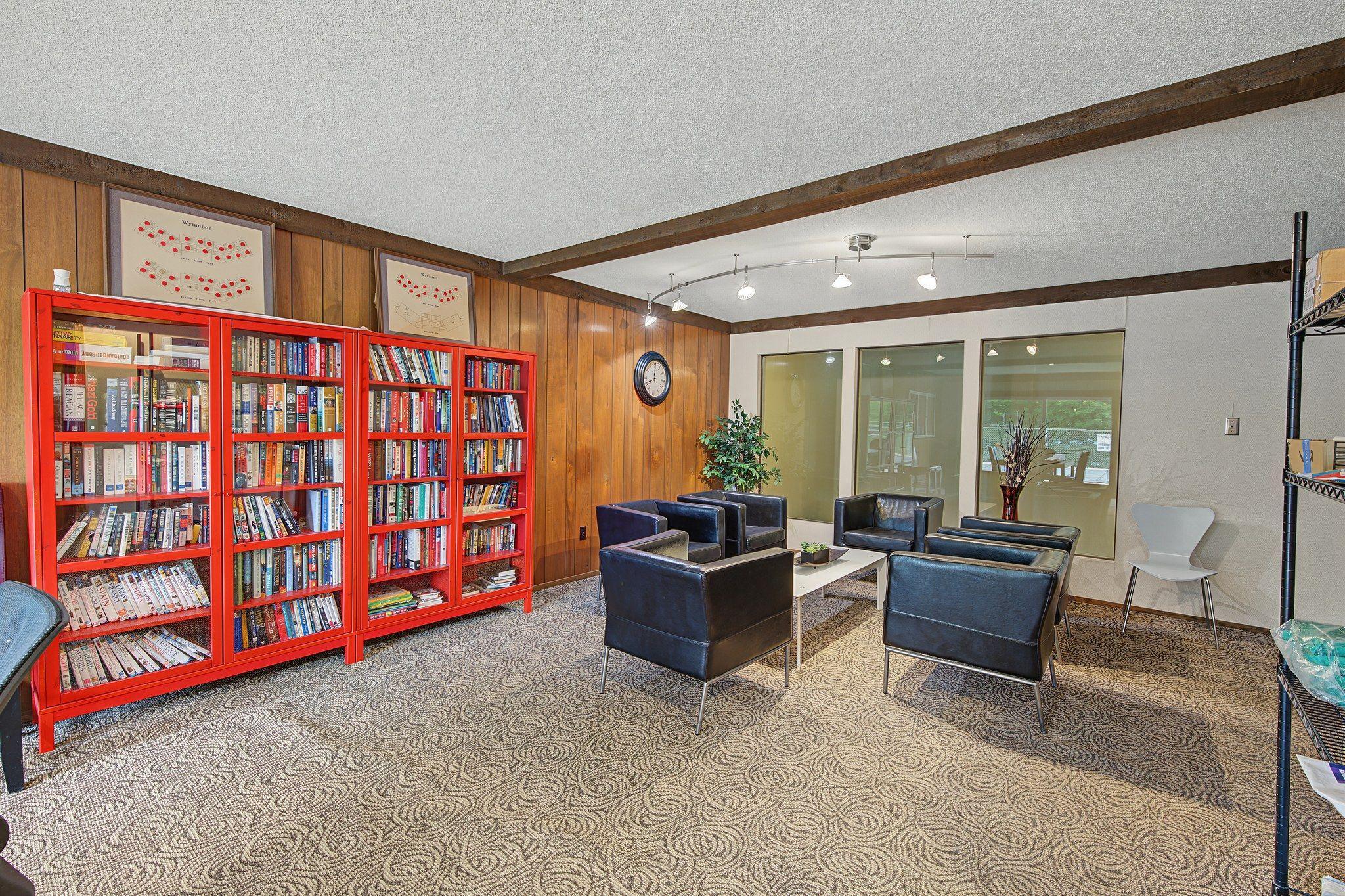 Library and reading room.
