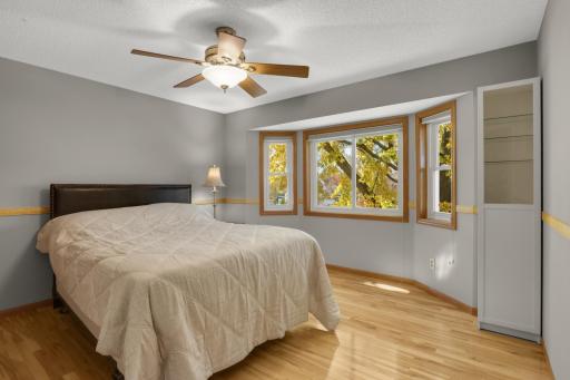 15660 Cumberland Avenue W, Rosemount, MN 55068