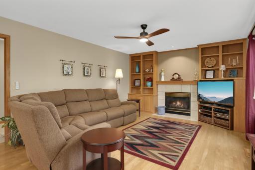 15660 Cumberland Avenue W, Rosemount, MN 55068